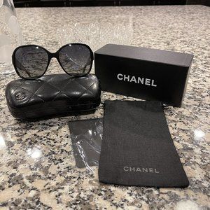 CHANEL Mother of Pearl Black Polarized Sunglasses